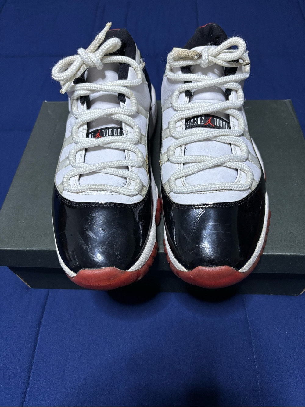 Jordan 11 Retro Low Concord Bred 2020
Size 10